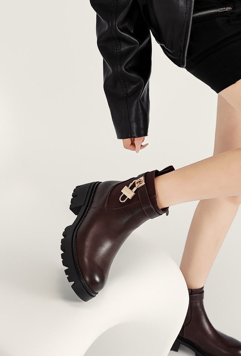 Cleo Enkellaars Bruin