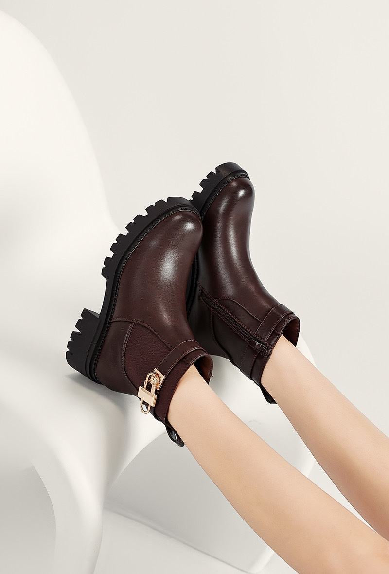 Cleo Enkellaars Bruin