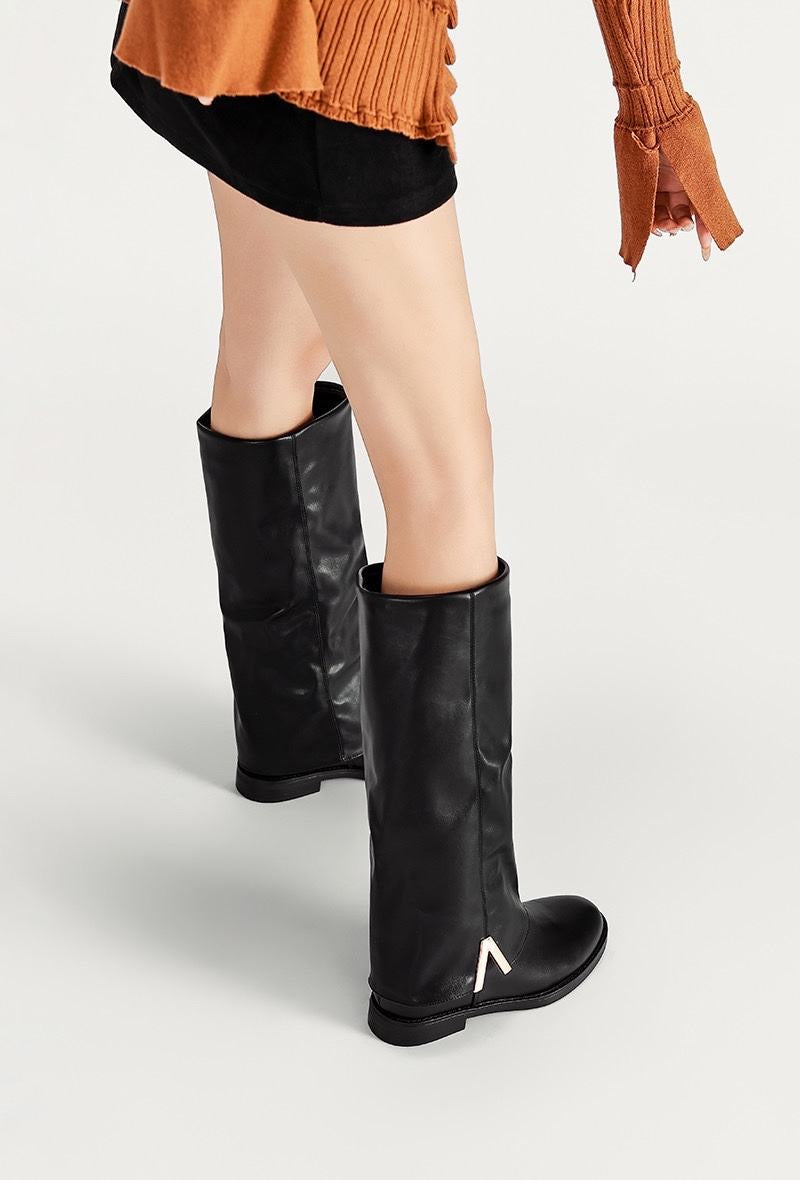 Omslag Cover V Boots