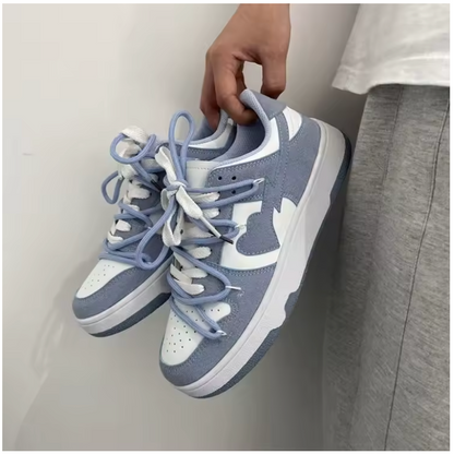 Colea | Heart Sneakers